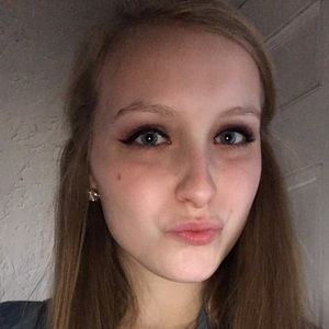 Meet your Posher, Annalee